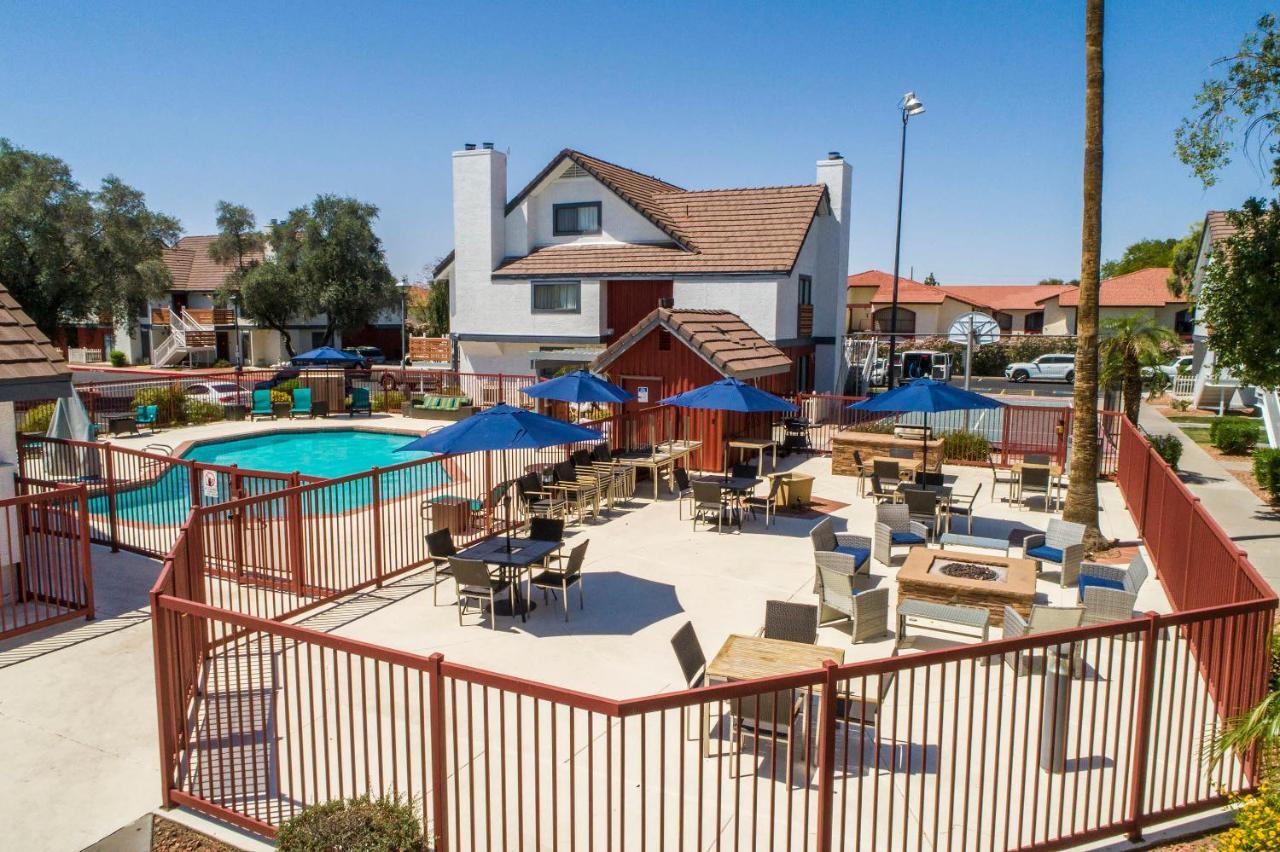 Metro Phx Downstairs Studio Sleeps 4 Ada Accessible Phoenix Eksteriør bilde