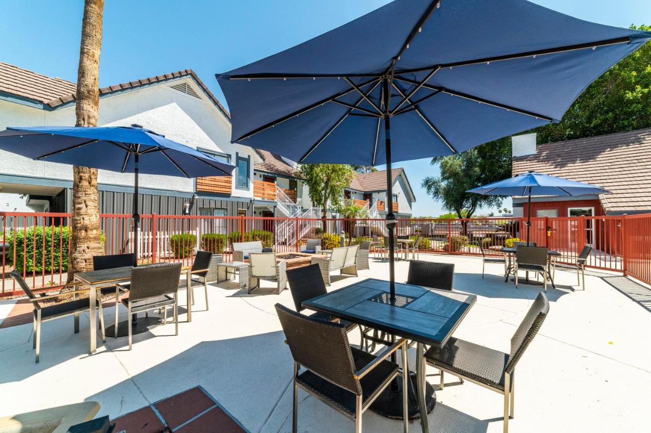 Metro Phx Downstairs Studio Sleeps 4 Ada Accessible Phoenix Eksteriør bilde