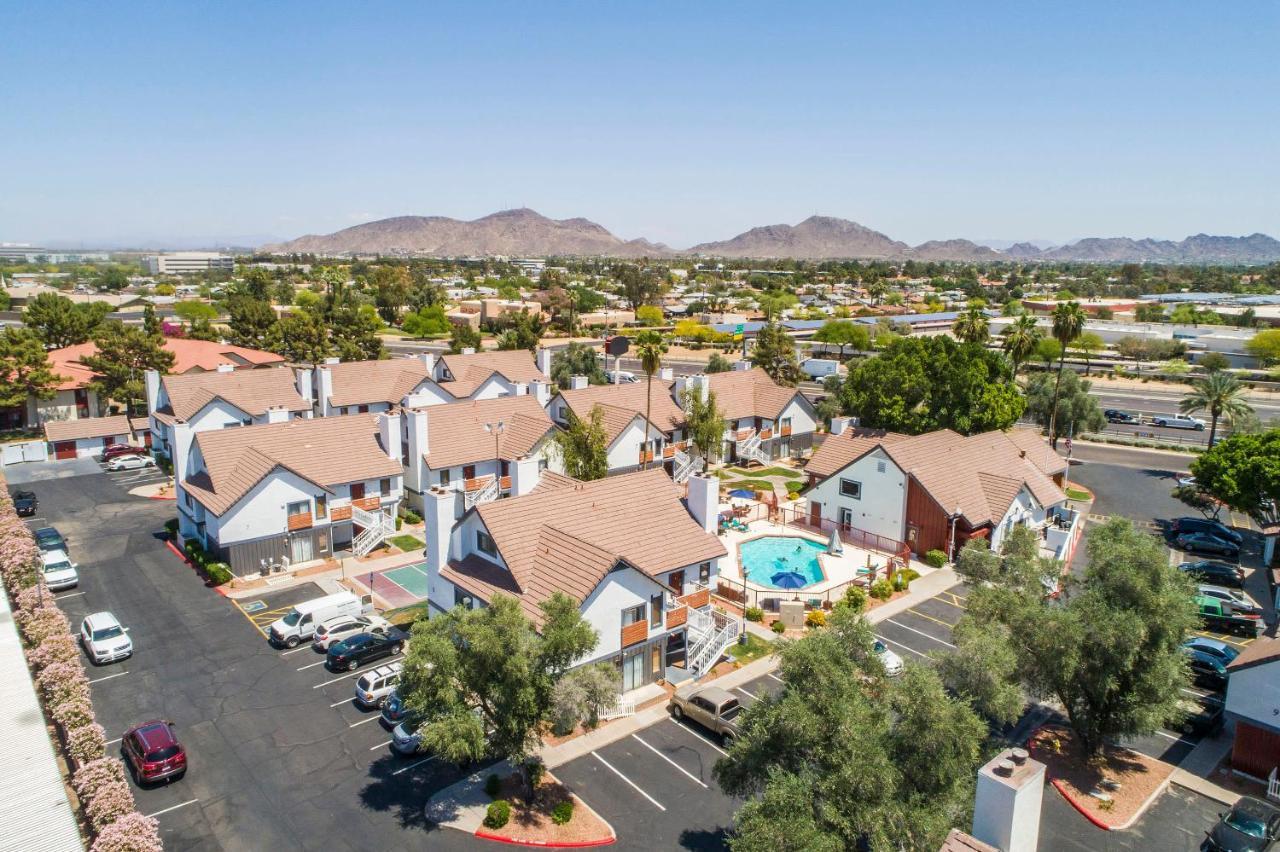 Metro Phx Downstairs Studio Sleeps 4 Ada Accessible Phoenix Eksteriør bilde